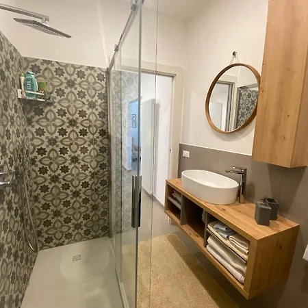 Centrale, 5 Posti Letto, Vicino Al Mare, Due Bagni *