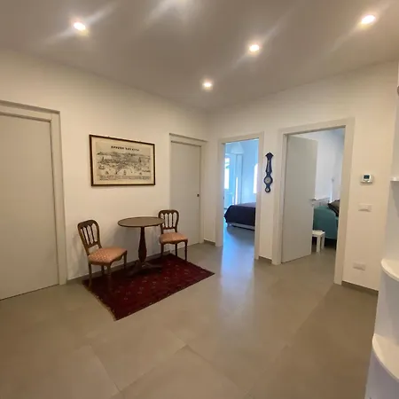 Centrale, 5 Posti Letto, Vicino Al Mare, Due Bagni Apartamento *