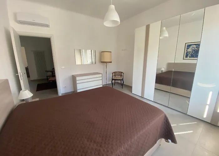 Centrale, 5 Posti Letto, Vicino Al Mare, Due Bagni Appartement Savona