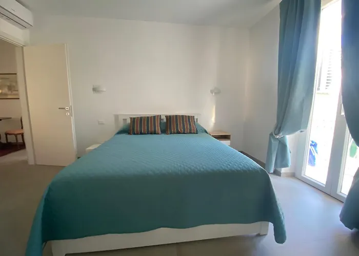 Appartement Centrale, 5 Posti Letto, Vicino Al Mare, Due Bagni Savona