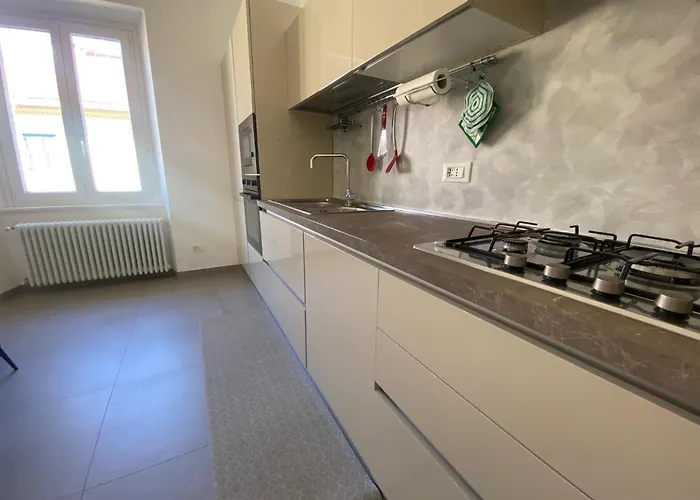 Centrale, 5 Posti Letto, Vicino Al Mare, Due Bagni *