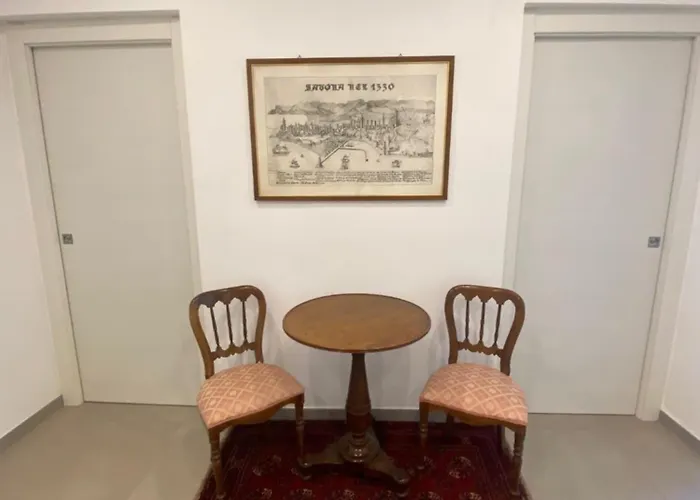 Appartement Centrale, 5 Posti Letto, Vicino Al Mare, Due Bagni