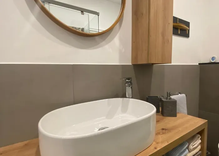 Centrale, 5 Posti Letto, Vicino Al Mare, Due Bagni *